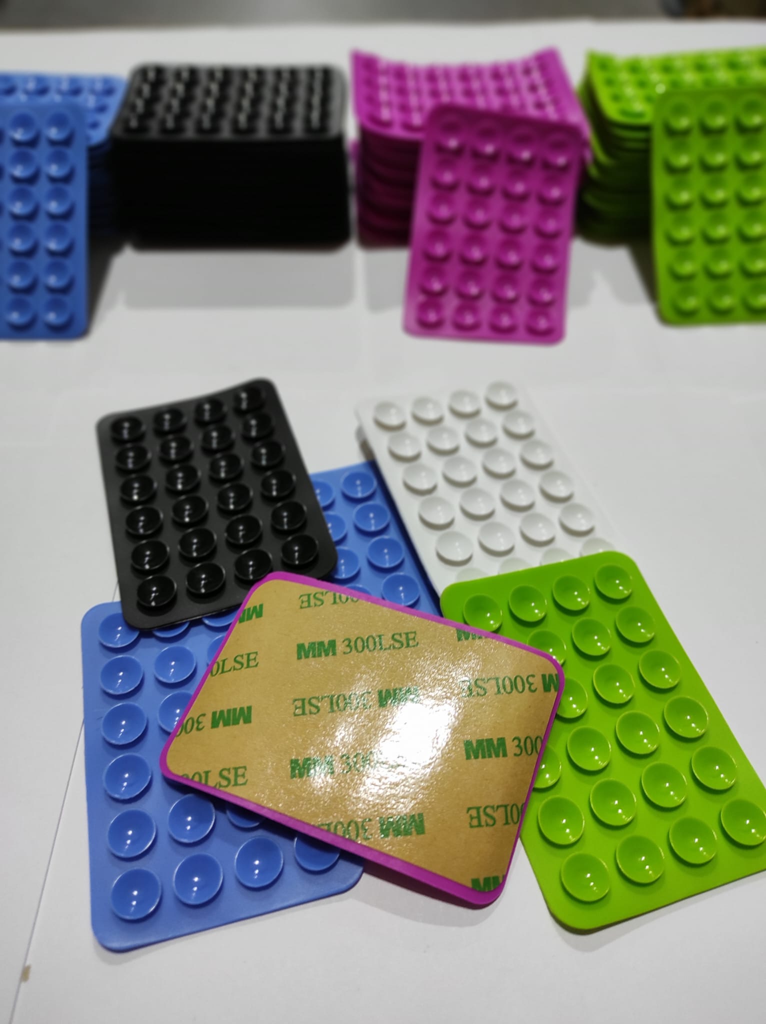 Pack 10 ventosas de silicona para móviles - additional image 14